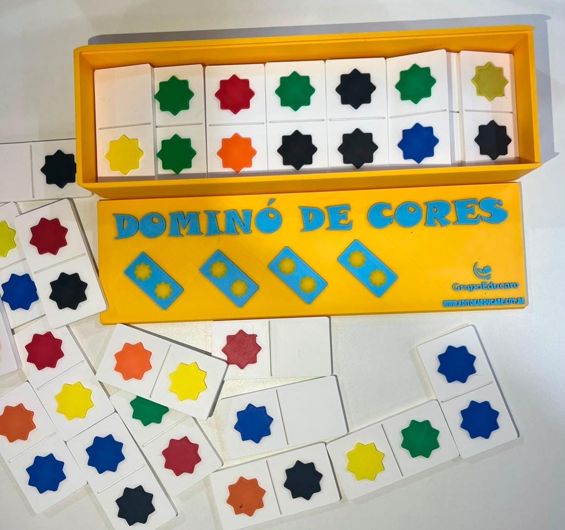 Dominó de Cores Sustentável em PLA