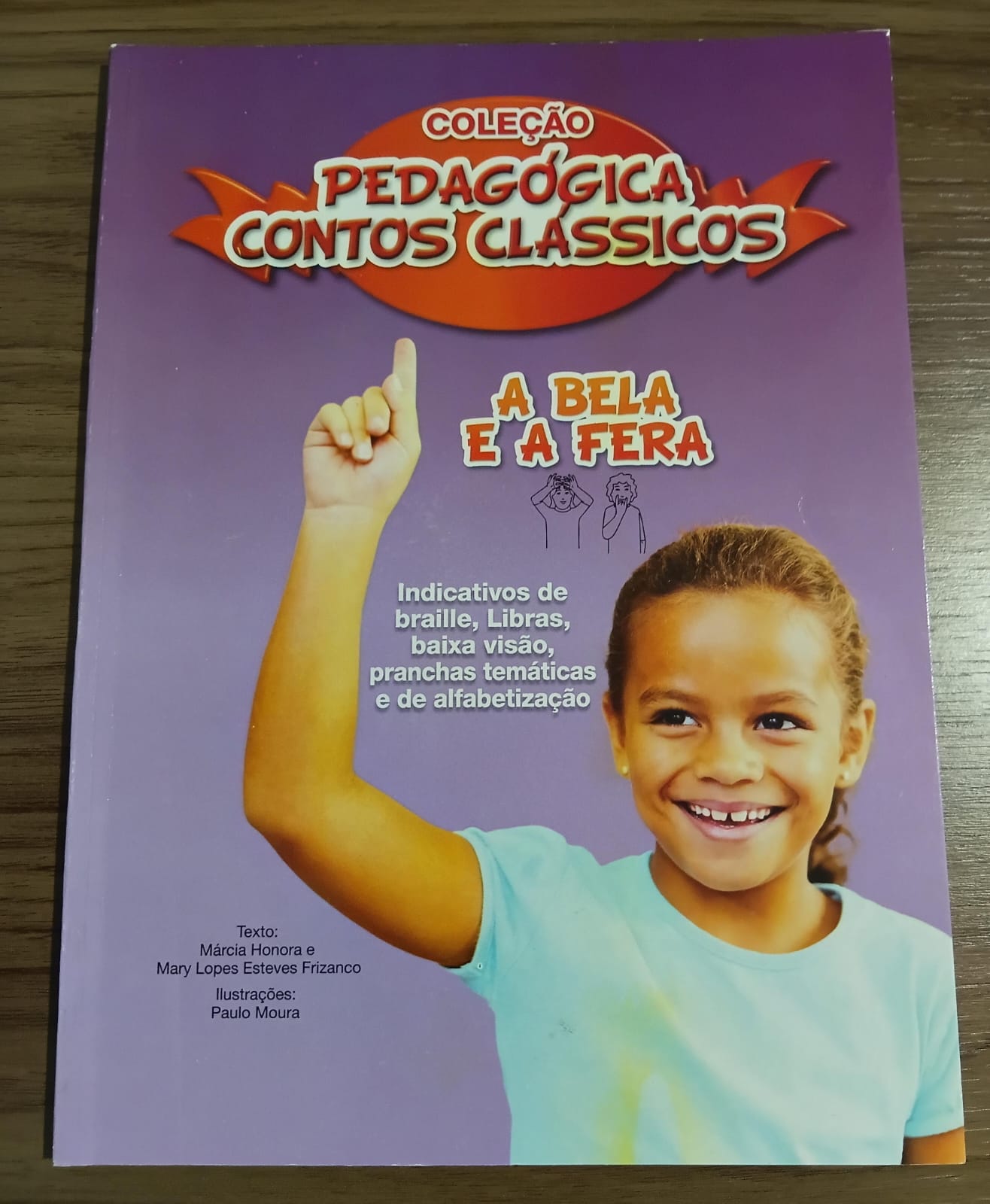 Coleção Pedagógica Contos Clássicos - A Bela e Fera